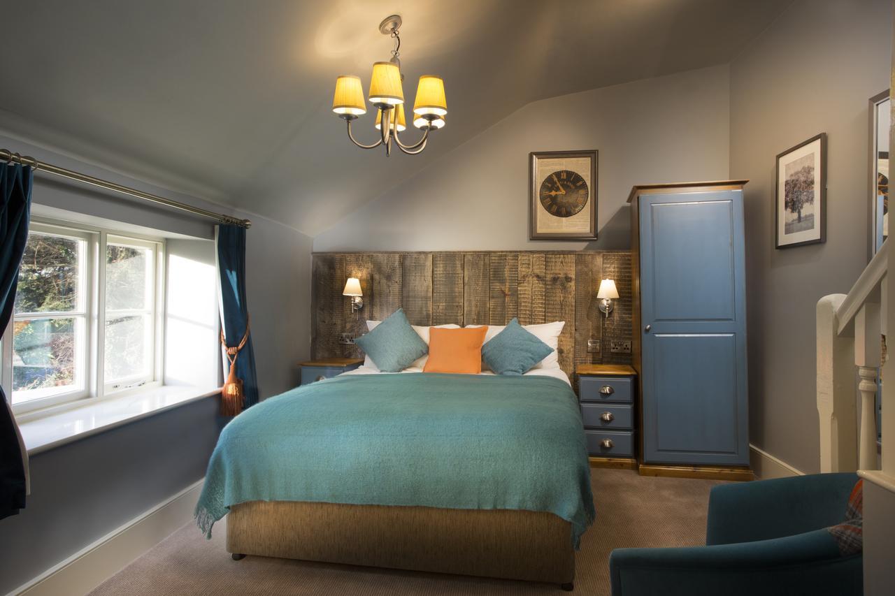 The Ostrich Inn Colnbrook London Heathrow Слау Экстерьер фото
